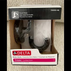 Delta Faucet 75935 Trinsic Wall Mounted Robe Hook